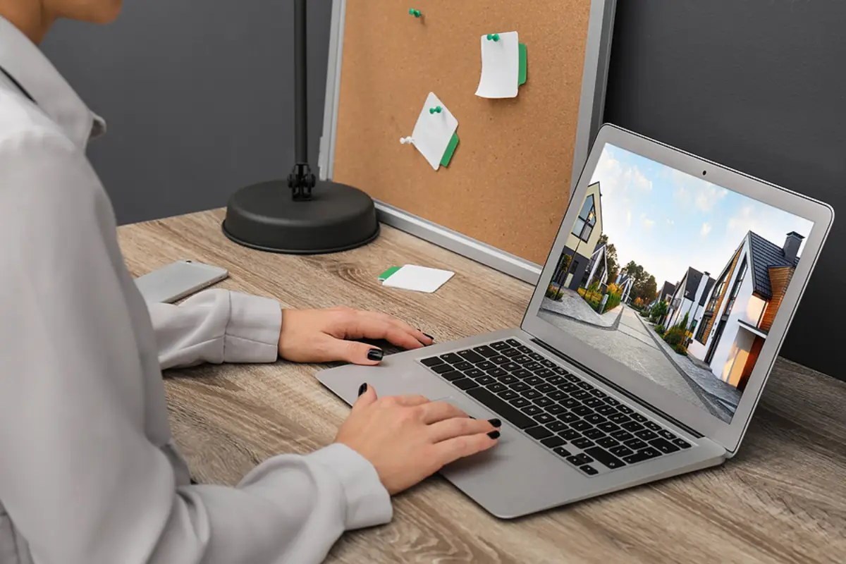 Strengthening Digital Security for Schaumburg HOAs: Strategies for a Safer Community
