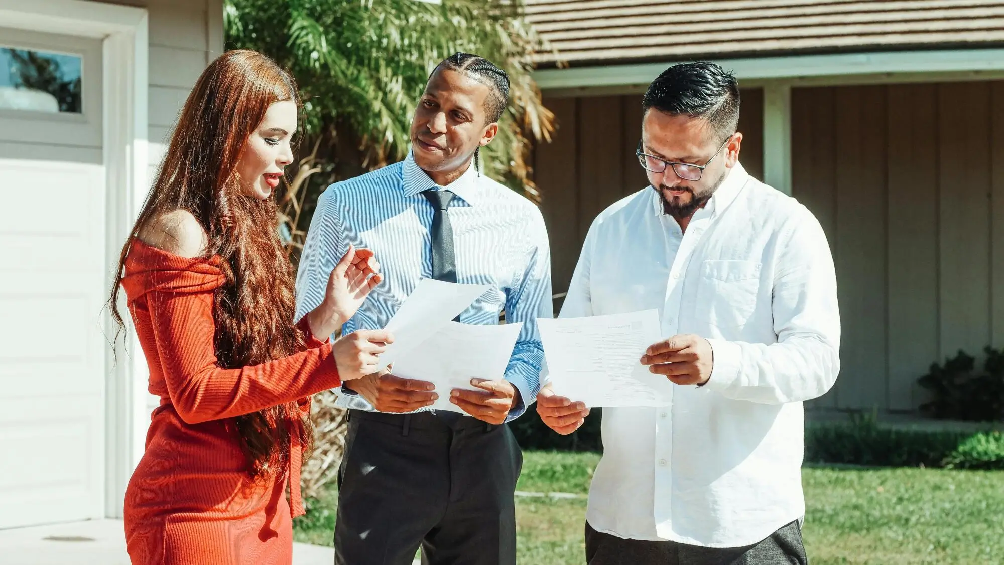 Is Outsourcing Your Tenant Screening Process a Good Idea in Streamwood, IL?